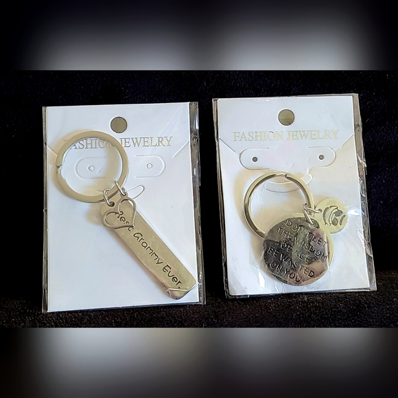 Keychains - K004 - Picture 7 of 8